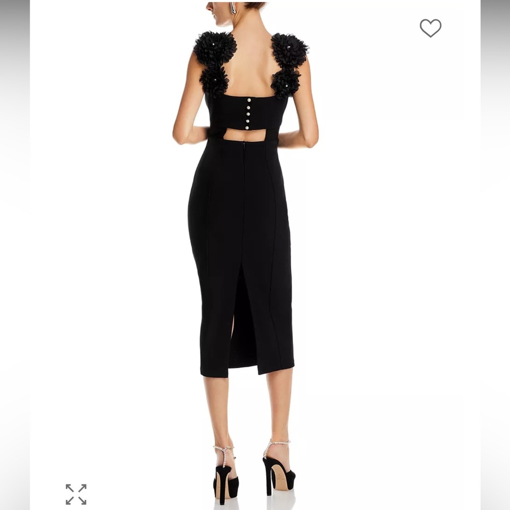 Elliatt Black Floral-Shoulder Midi Dress